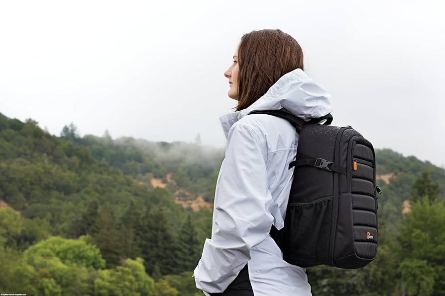 Amazon | Lowepro カメラリュック タホ 150 10L 軽量コンパクト